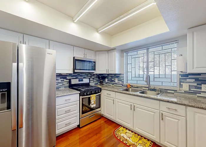 Happy Townhome Holiday home